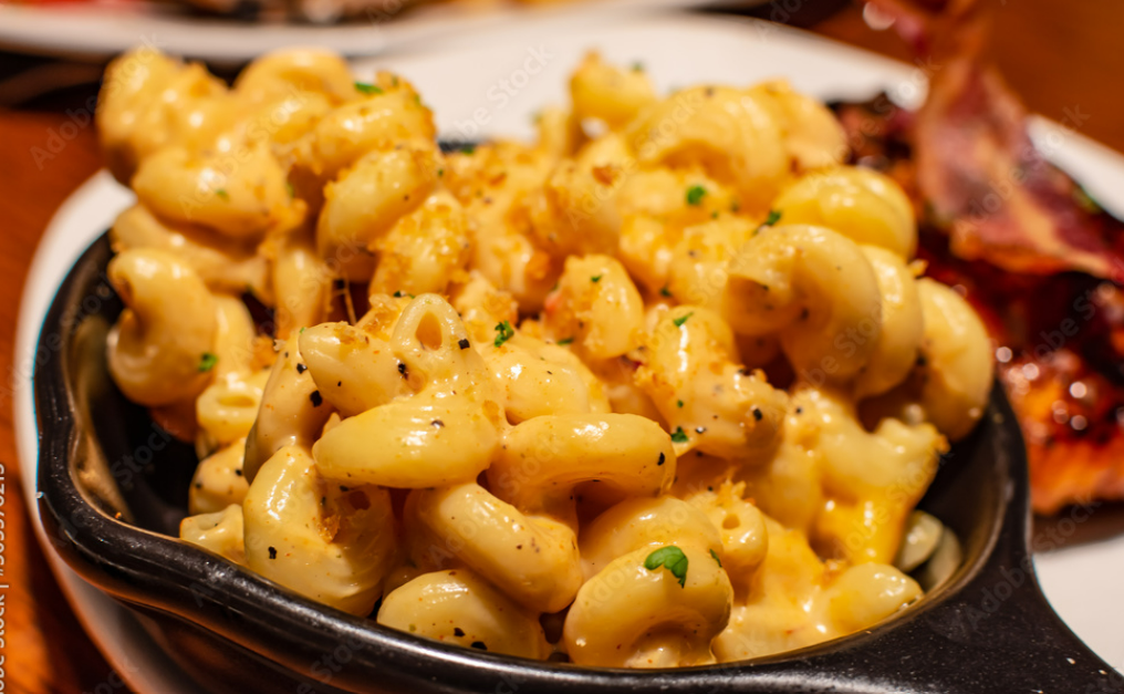 Chipotle Ranch Crock Pot Mac and Cheese